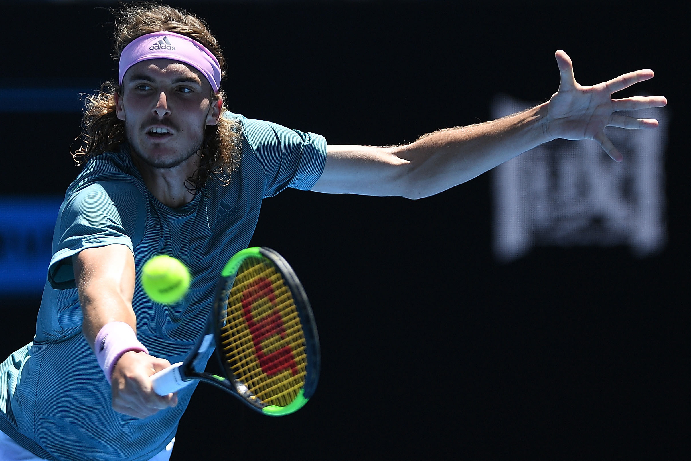 法网险胜澳网,西西帕斯带队取胜 法网险胜澳网,西西帕斯带队取胜