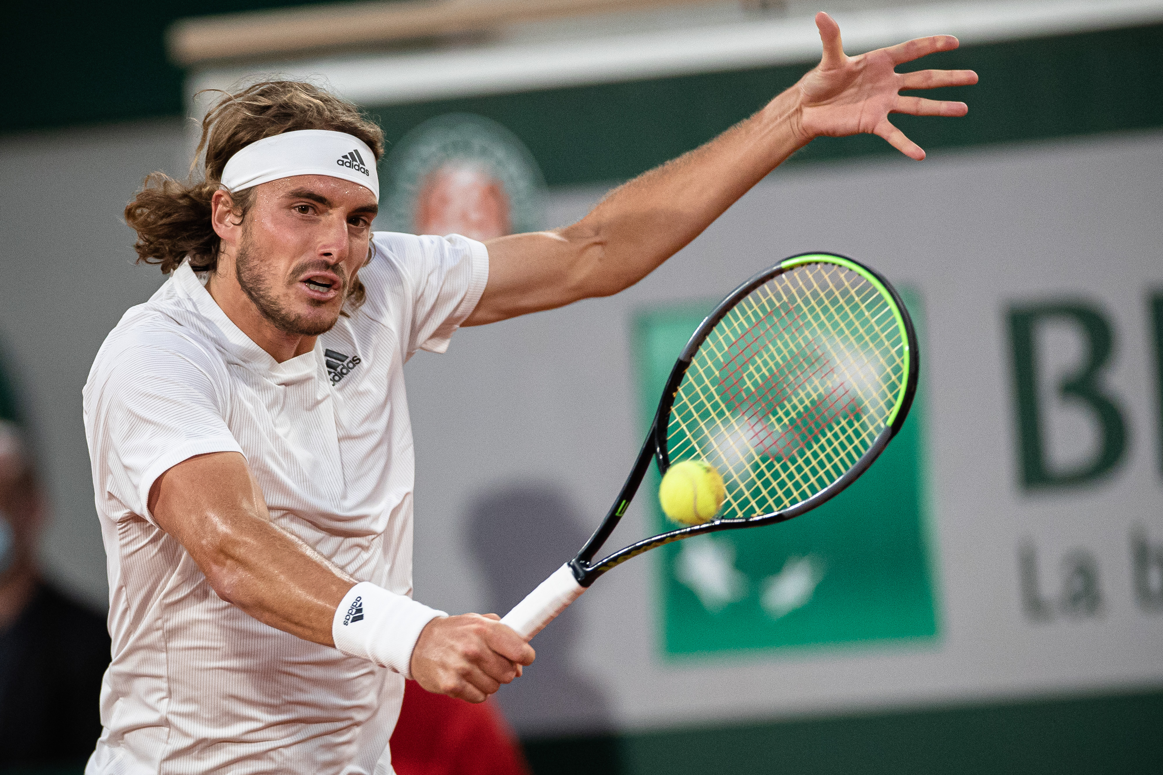 法网险胜澳网,西西帕斯带队取胜 法网险胜澳网,西西帕斯带队取胜