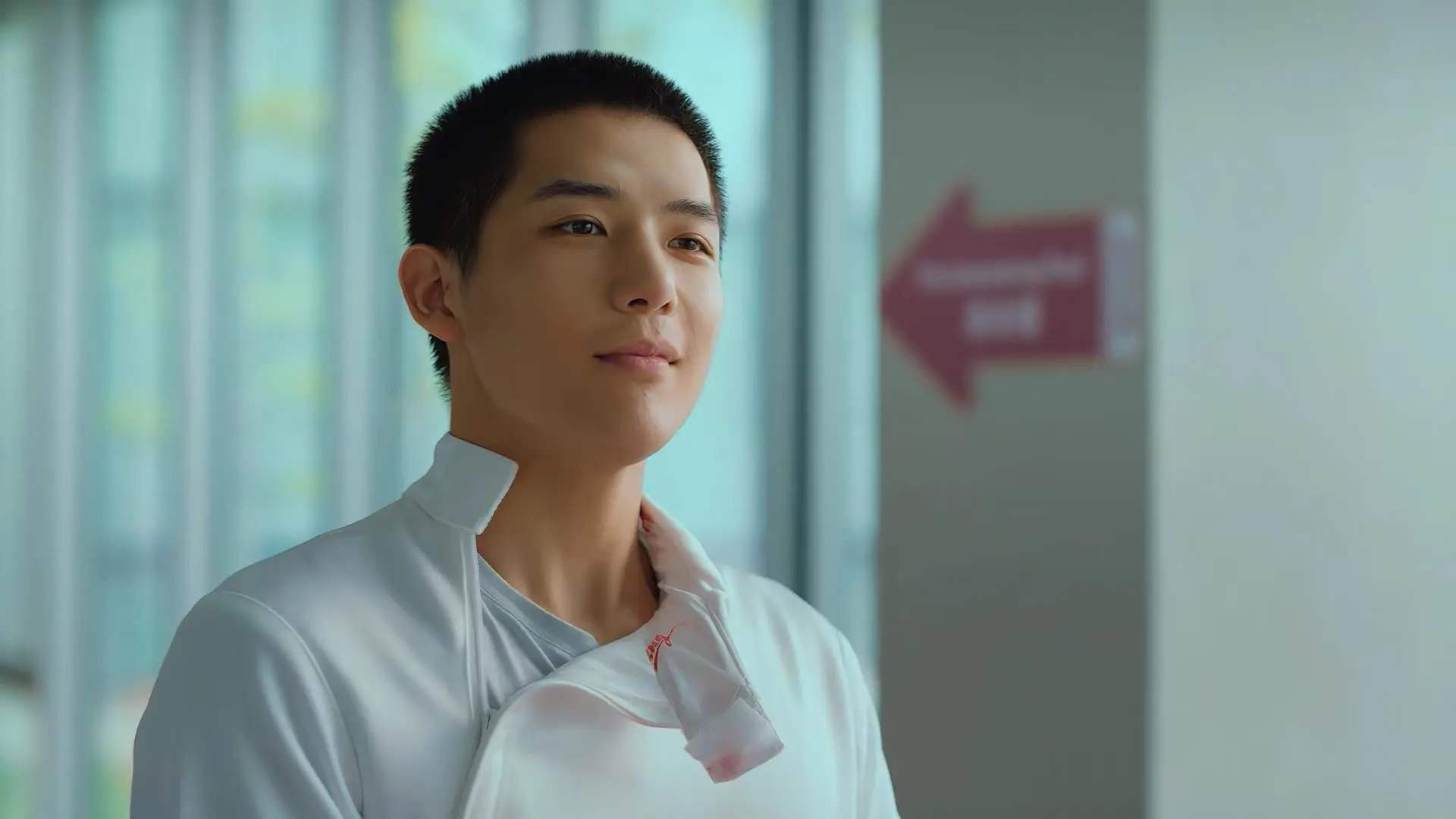 蛰伏1079天的狙击手今夜扣动扳机,克莱·汤普森用一记绝命三分宣告佛祖归来