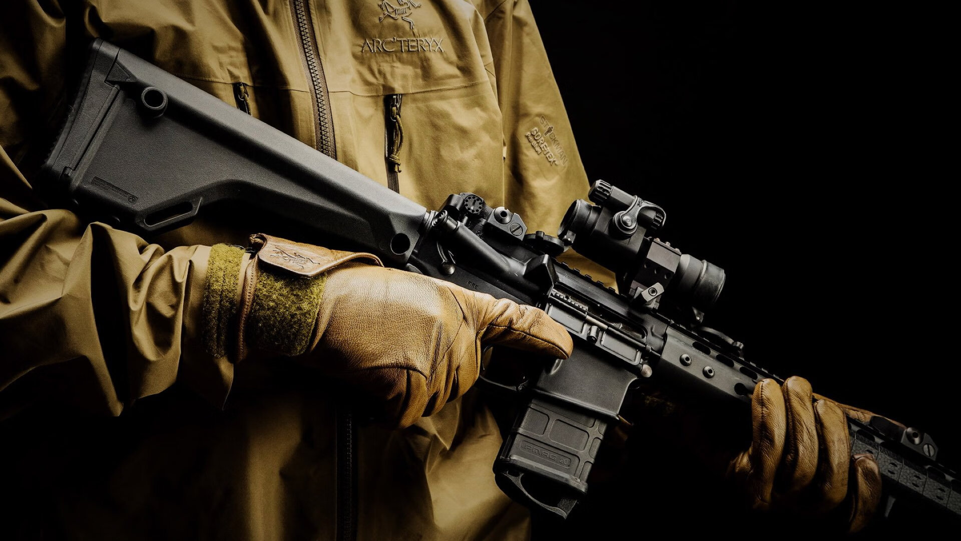 当紫百合绽放安菲尔德—记一场跨越时空的战术博弈