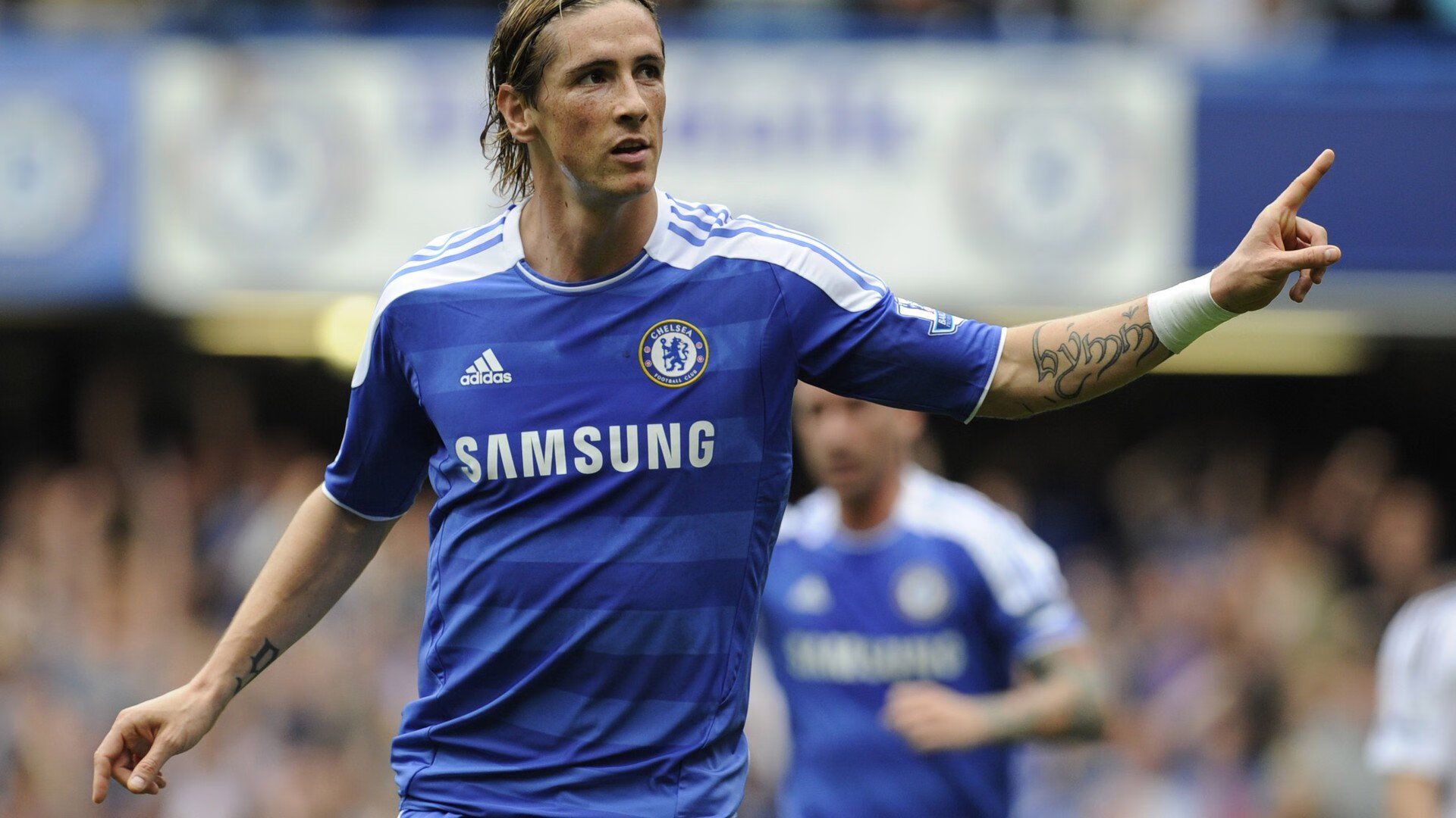 跨界启示录，当莱比锡红牛撕裂希腊防线，是皮克末节的意志接管了比赛