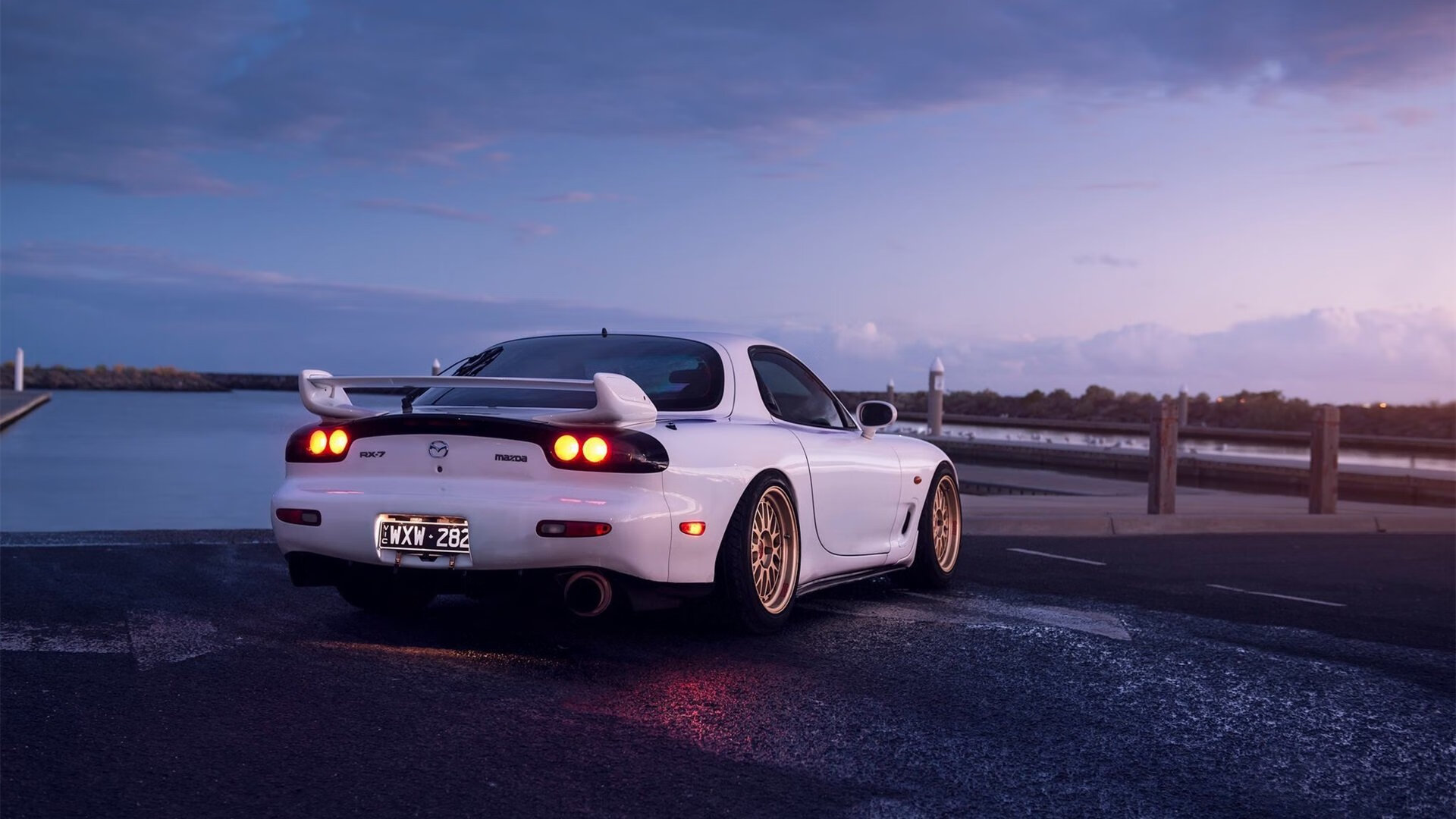 安达卢西亚红墙下，土耳其弯刀与桑巴节奏的共谋